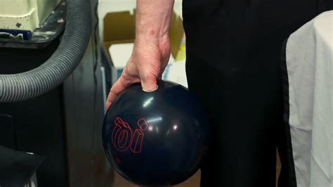 Key Factors For Proper Bowling Ball Grip Pressure National Bowling