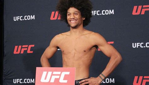 Alex Caceres Ufc On Fox 23 Official Weigh Ins Mma Junkie