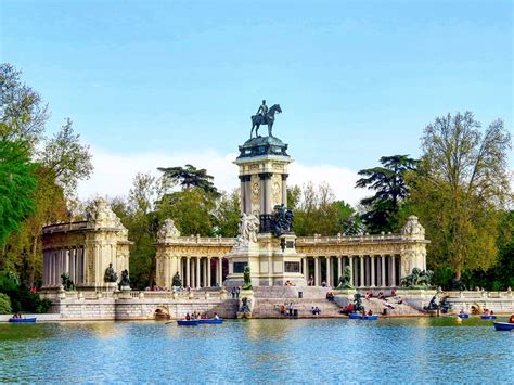 Majestic Madrid Attractions Spain Itinerary Travel Itinerary Spain