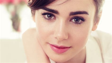 Lily Collins Closeup Face Hd Celebrities 4k Wallpapers
