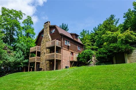 We are just a short. Highland Hills Motel & Cabins - UPDATED 2017 Prices ...