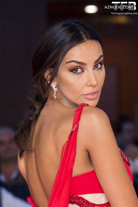 Madalina Diana Ghenea Sexy Seen Flaunting Her Hot Figure On The Red