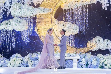 Elly mazlein on wn network delivers the latest videos and editable pages for news & events, including entertainment, music, sports, science and more, sign up and share your playlists. (17 FOTO) Sekitar Majlis Pernikahan Dan Persandingan Elly ...