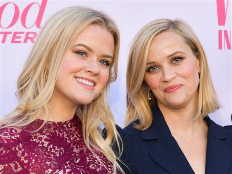 Ava Phillippes New Wispy Bangs Give Off 23 Year Old Reese Witherspoon Vibes Glamour