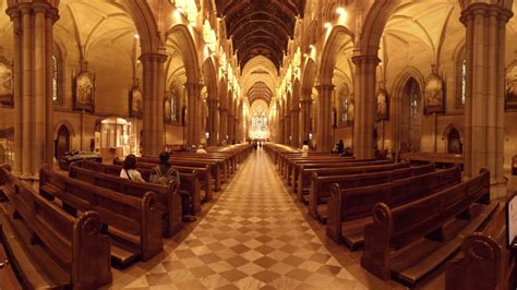 360 video: Inside St Mary's Cathedral, Sydney, Australia - YouTube