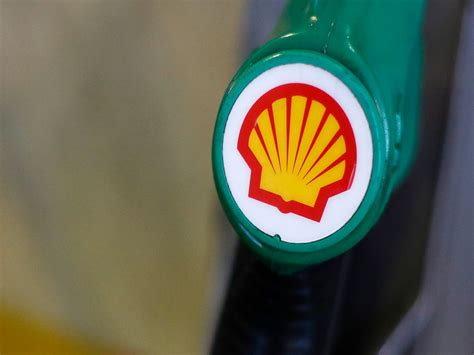 Shell out are not stranger to crowds, buzz and display affection via social media. Shell reports loss after paying out $8.2 billion to halt ...