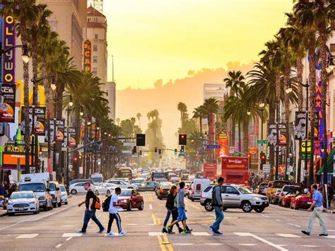 24 Must See Hollywood Tourist Attractions On And Off The Walk Of Fame