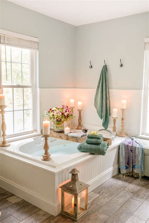 5 Affordable Ways to Make Your Bathroom Feel More Luxurious