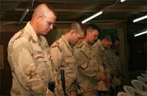 seabees gather to remember two of their fallen in iraq 1st marine logistics group news