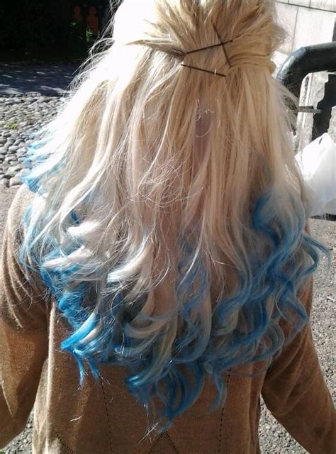 Blonde With Blue Dip Dye Hair Colors Ideas Dipped Hair Dip Dye