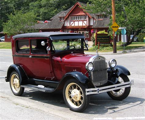 Much like the model t, the model a was both an affordable and reliable vehicle that. Ford Model A (1927-31) - Wikipedia