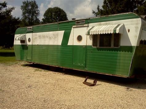 17 Best Images About Vintage Trailers On Pinterest 1940s Trailer
