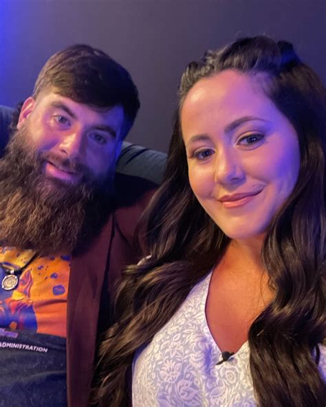 teen mom jenelle evans drinks beer with husband david eason on christmas after he was slammed