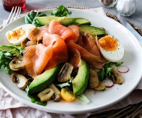 For many, smoked salmon is still considered a rich man's indulgence. Huon Smoked Salmon Breakfast Salad