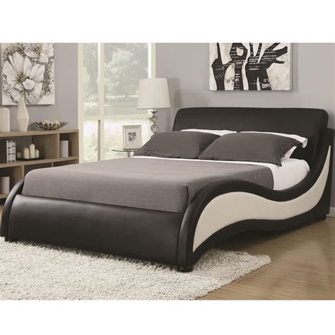Niguel Modern Queen Upholstered Platform Bed From Coaster 300170q