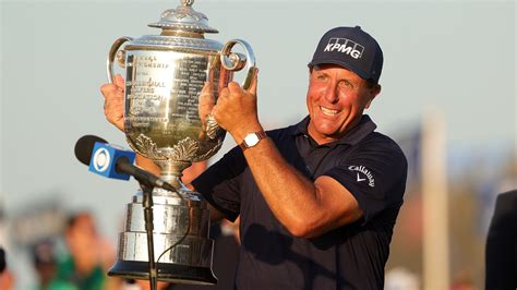 phil-mickelson,-at-50,-wins-p-g-a-championship-the-new-york-times