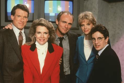 Murphy Brown Review Candice Bergen Revival Out Of Step With Trump Era