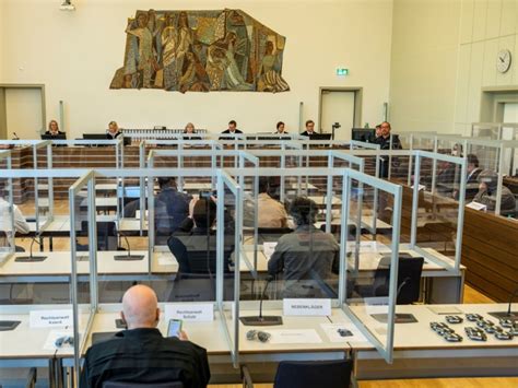 ضرب وحرق وحقن بدء محاكمة سوري في ألمانيا بتهمة ارتكاب جرائم ضد الإنسانية الحريات العامة