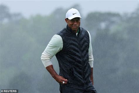 Tiger Woods Might Not Play Golf For A Year After Ankle Surgery Says Ex Pga Player Who Is A