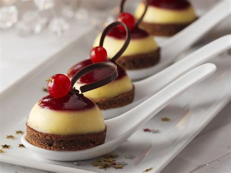 French gourmet desserts Recipe | EatSmarter