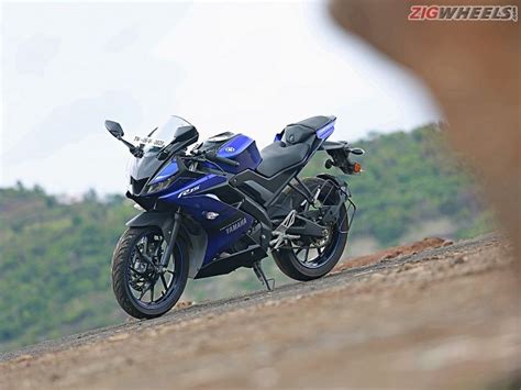Yamaha yzf r15 bikes price in india: Yamaha R15 v3.0: Road Test Review - ZigWheels