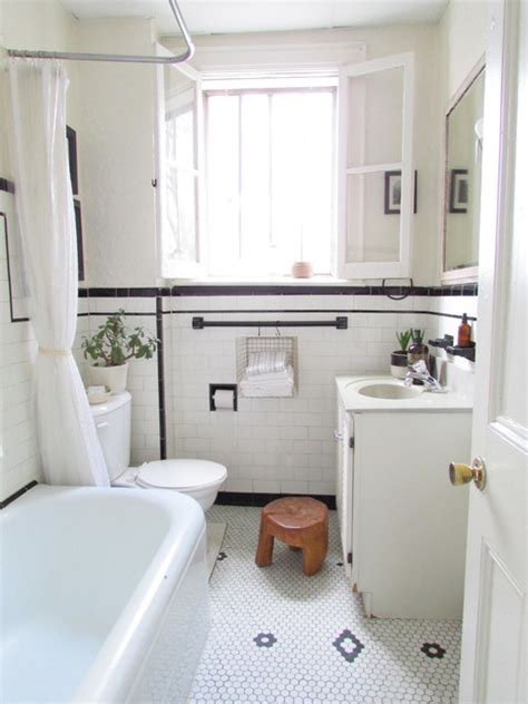 My Houzz Urban Farmhouse Shabby Chic Style Bathroom Toronto By