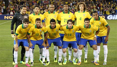 Léquipe Du Brésil Coupe Du Monde 2014 Soccer Politics The