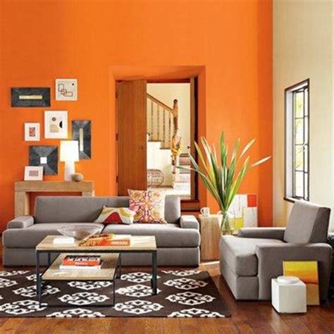 Color sets the mood for a home's interior and conveys how you want the space to feel. Tips on Choosing Paint Colors for the living room ...