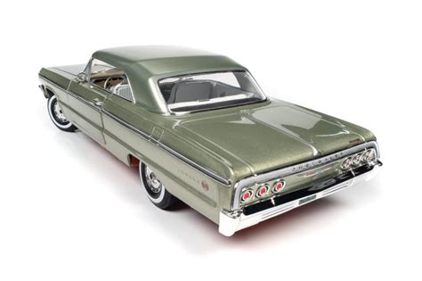 1964 Chevy Impala Ss 409 Hardtop Meadow Green Auto World Amm1264 1