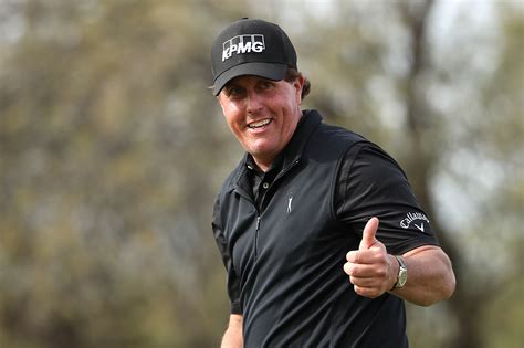 Phil mickelson, american professional golfer who became one of the most dominant players on the pga tour in the 1990s and early 2000s. Phil Mickelson, l'autre génie : un jour, une histoire ...