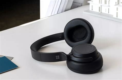 Microsoft Surface Headphones 2 Announced Features An Improved Battery