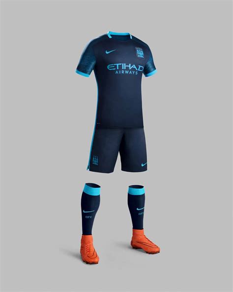 And judging from the reactions on social media, manchester city fans would love to see the blues strutting their stuff in this particular concept kit next season. Manchester City Away Kit - Footy Boots
