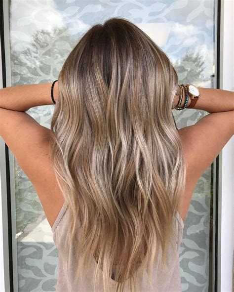 These Caramel Balayage Short Hair Truly Are Trendy Caramelbalayageshorthair Balayage Hair