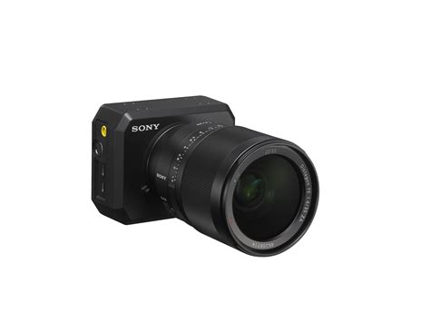 A frame rate in video is the number of separate frames that are introduced to the viewer in a particular time frame. Nieuwe 4K videocamera van Sony | DIGIFOTO Pro