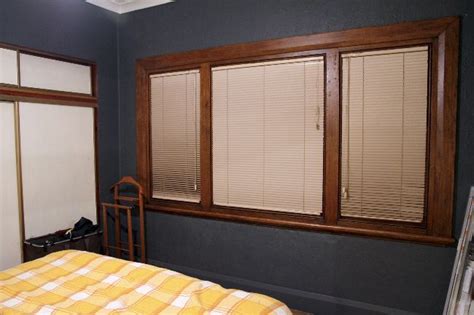 white shades with wood trimmed windows - Yahoo Image Search Results