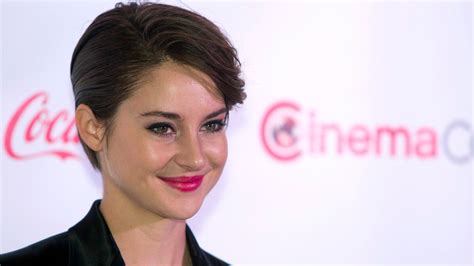 Shailene Woodley Says She Feels Awkward During Sex Scenes Fox News