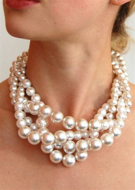 Collier De Perles Un Accessoire Glamour Qui Rehausse Votre Style 81