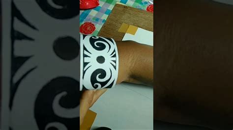 Modis sederhana hitam plastik tato jari lingkaran buy tato cincin. Desain tato temporer tato gelang - YouTube
