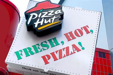 A Brief History Of Pizza Hut 8 Bit Pickle