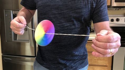 Newtons Disc Reverse Rainbow Youtube Newton Rainbow Experiment