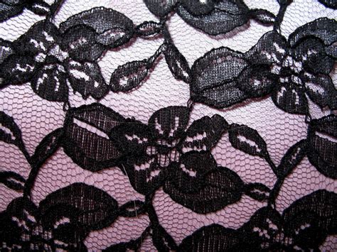 44 Black Lace Wallpaper