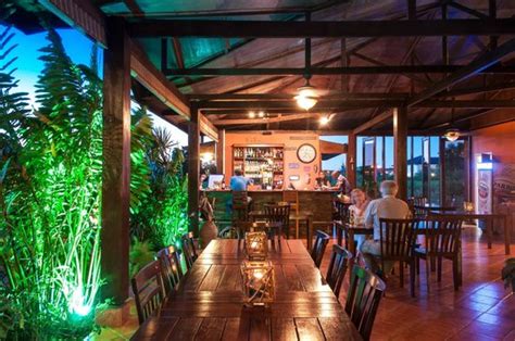 Can I Have A Moments Review Of Moments Restaurant Paramaribo