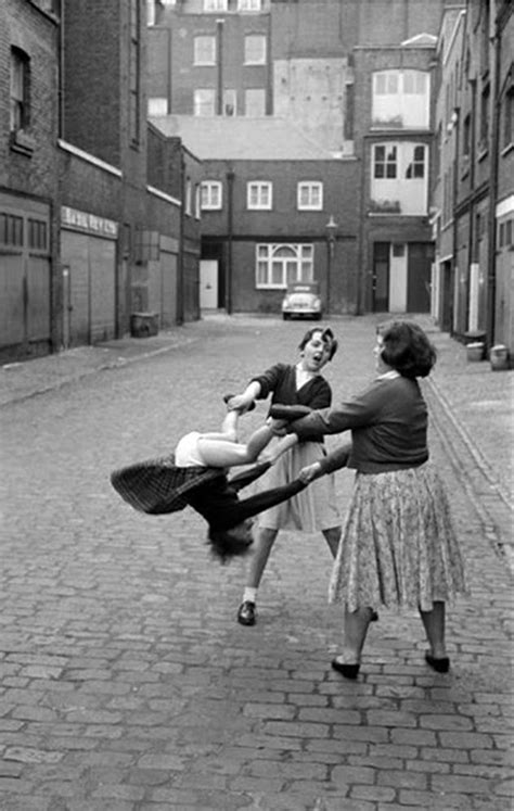 Funny Vintage Photos About Women Vintage Humor Funny Vintage Photos Photo Vintage Vintage