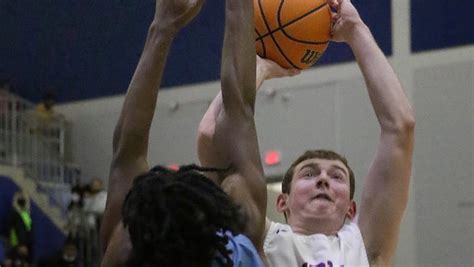 Dorman High School Basketball Takes Pair From Byrnes