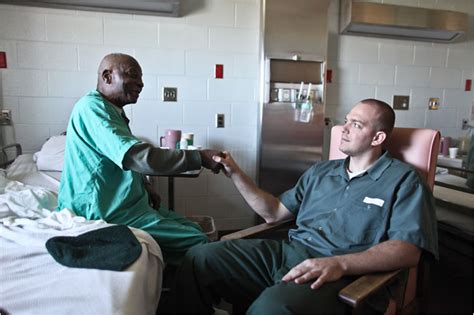 Fellow Inmates Ease Pain Of Dying In Jail The New York Times