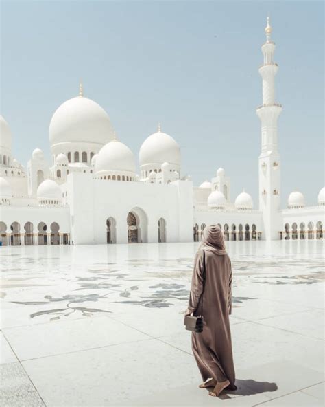 Everything You Need To Know Before Visiting Abu Dhabis Sheikh Zayed