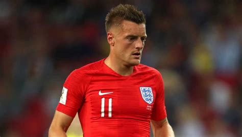 $17.60m* jan 11, 1987 in sheffield, england. Jamie Vardy Set for Quarter-Final Absence as England ...