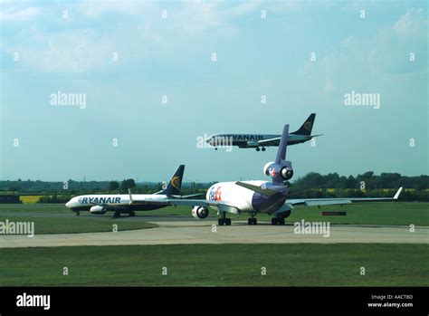 London Stansted Airport Ryanair passenger FedEx freight jet aircraft