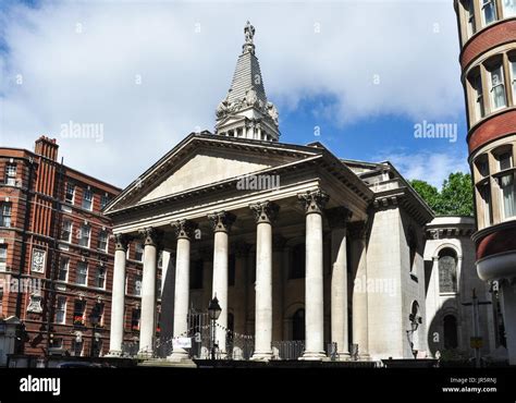 St Georges Church Bloomsbury London Hi Res Stock Photography And Images