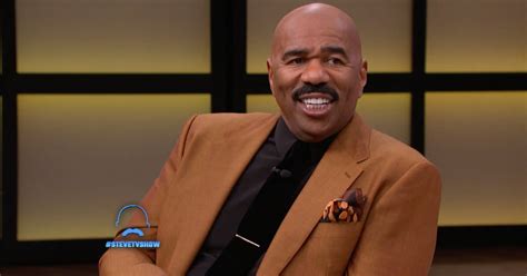 Watch Steve Harveys Opening Monologue On His Talk Show Finale This